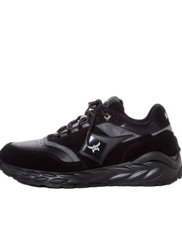 Product MCM SKYWANDER Low Top Casual Shoes Women's Black Image