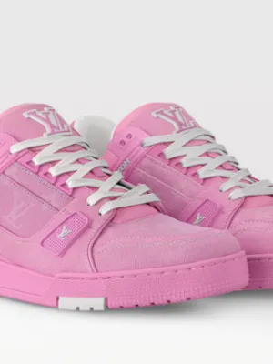 Louis Vuitton  Trainer 1AHT01