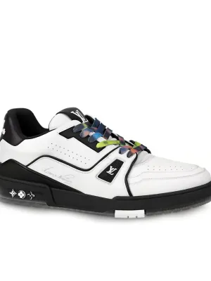 LOUIS VUITTON Lv Trainer Black White