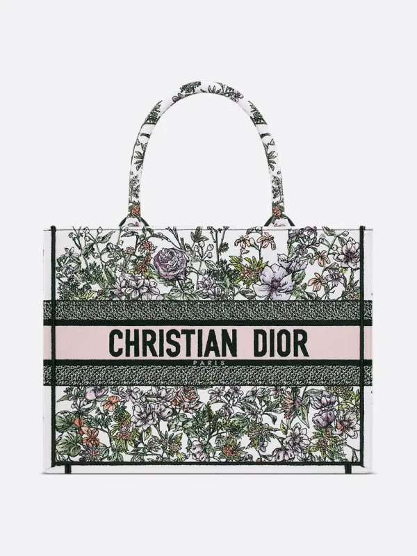 Product Medium Dior Book Image