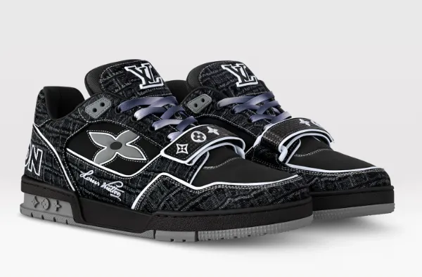 Product Louis Vuitton  Trainer 1ADE2O Image
