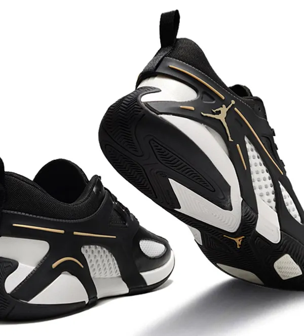 Product Jordan Air 200E Black/White Image