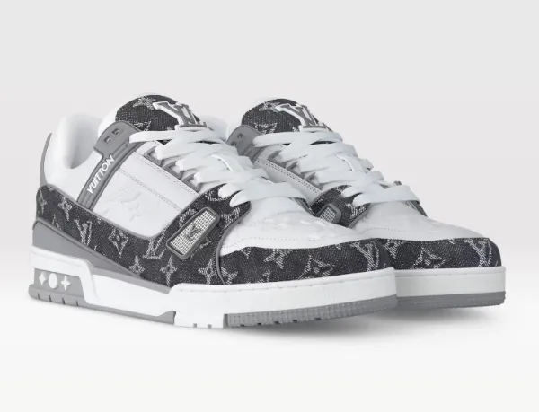 Product Louis Vuitton  Trainer 1ADF5A Image