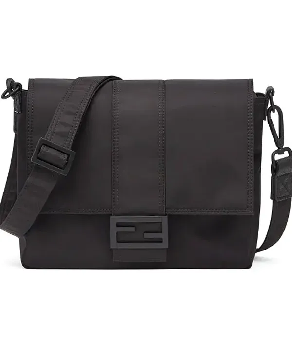 Product FENDI Baguette Crossbody Bags Image